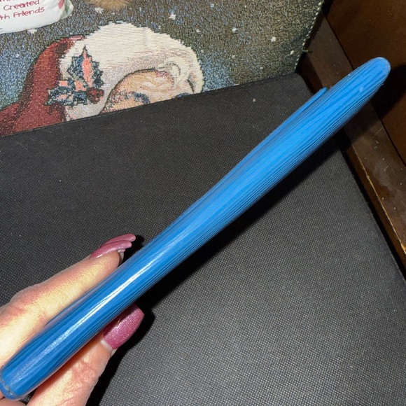 Louis Vuitton Textured Epi Wallet - Picture 8 of 14